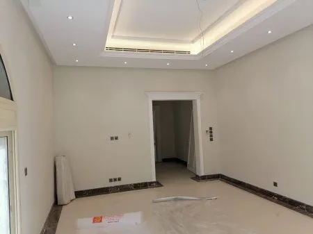 معلم ديكورات فوم في جدة بجودة عالية وسرعة في التنفيذ 